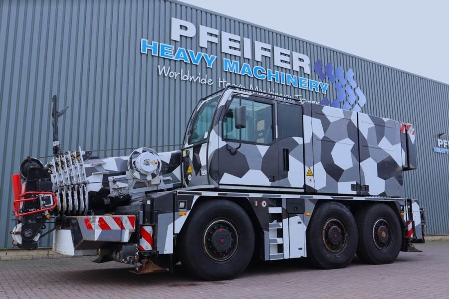 Liebherr LTC1055-3.1 Diesel, 6x6x6 Drive, 55t Capacity, 36m - Grue tout-terrain: photos 1 Liebherr LTC1055-3.1 Diesel, 6x6x6 Drive, 55t Capacity, 36m - Grue tout-terrain: photos 1