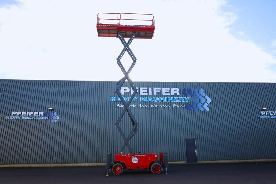 Magni DS1218RT Valid inspection, Diesel, 4x4 Drive, 12m - Nacelle ciseaux: photos 3 Magni DS1218RT Valid inspection, Diesel, 4x4 Drive, 12m - Nacelle ciseaux: photos 3