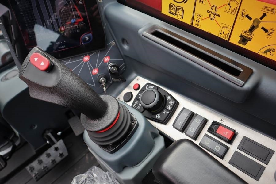 Chariot télescopique Magni RTH 6.25 Valid inspection, *Guarantee! 6t Cap. 25m: photos 9 Chariot télescopique Magni RTH 6.25 Valid inspection, *Guarantee! 6t Cap. 25m: photos 9