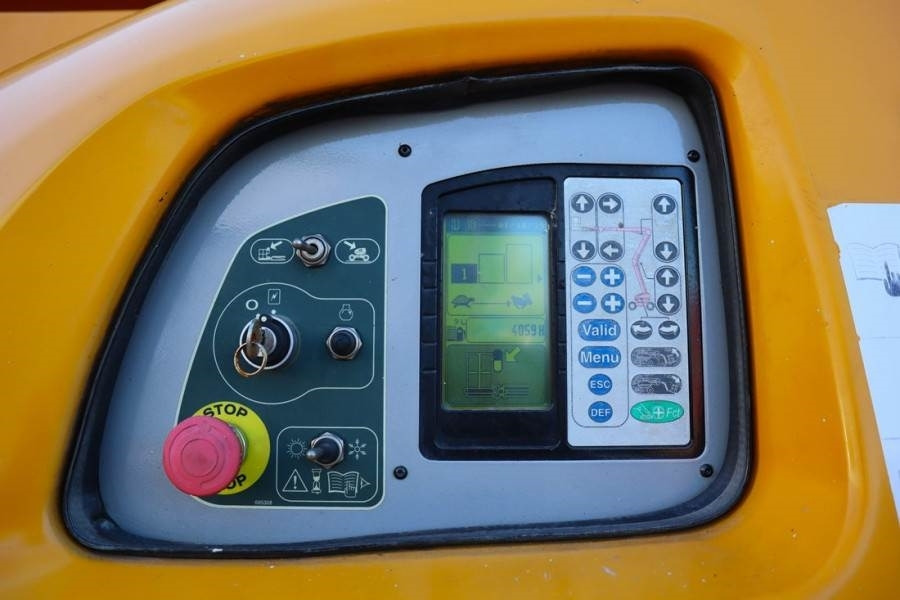 Manitou 160ATJ Diesel, 4x4x4 Drive, 16m Working Height, 8. - Nacelle articulée: photos 4 Manitou 160ATJ Diesel, 4x4x4 Drive, 16m Working Height, 8. - Nacelle articulée: photos 4