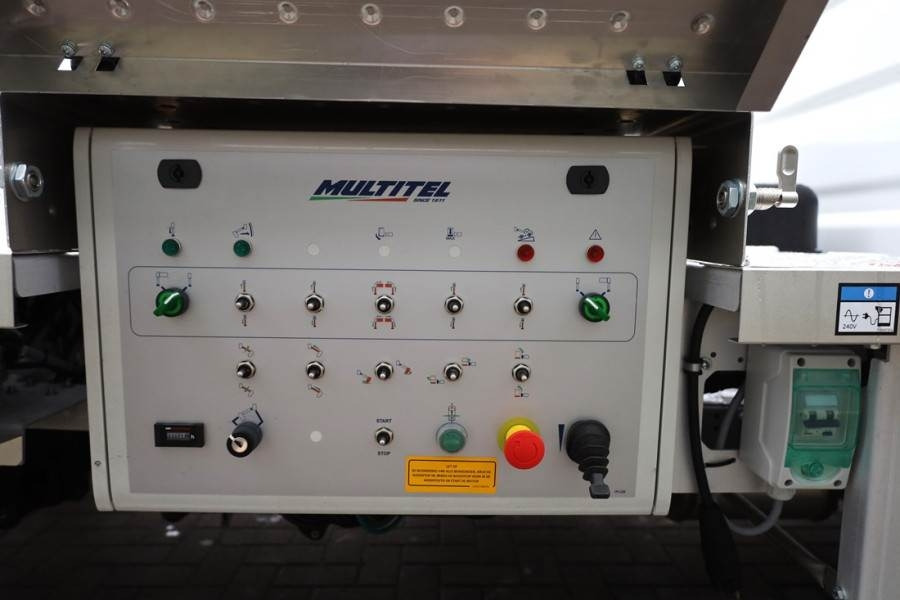 Multitel MTE270 Valid inspection, *Guarantee! Driving Licen - Camion avec nacelle: photos 5 Multitel MTE270 Valid inspection, *Guarantee! Driving Licen - Camion avec nacelle: photos 5