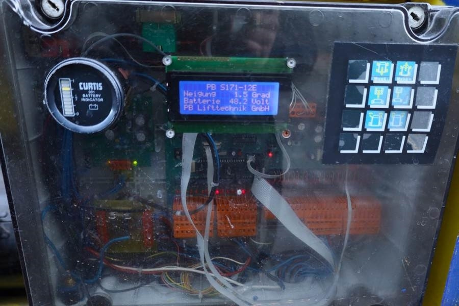 PB LIFT S171-12E Electric, 17.3m Working Height, 400k - Nacelle ciseaux: photos 4 PB LIFT S171-12E Electric, 17.3m Working Height, 400k - Nacelle ciseaux: photos 4