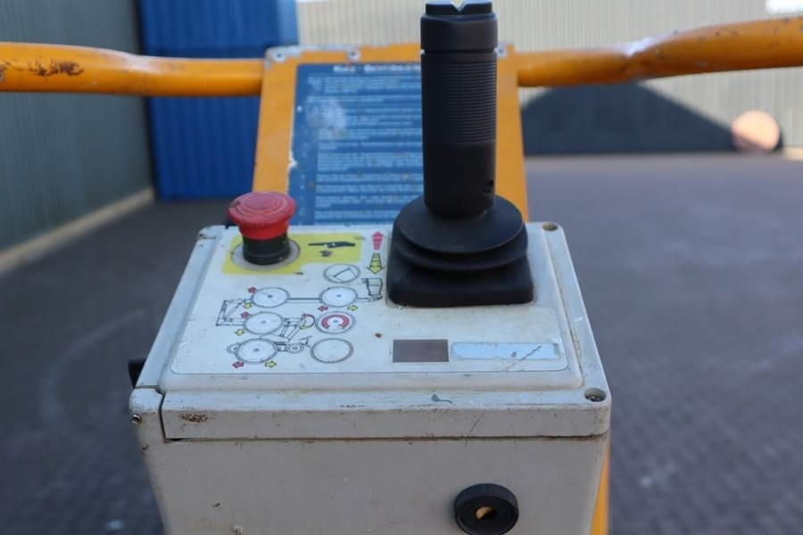Snorkel A38E Electric, 13.5m Working Height, 6.1m Reach, 2 - Nacelle articulée: photos 4 Snorkel A38E Electric, 13.5m Working Height, 6.1m Reach, 2 - Nacelle articulée: photos 4