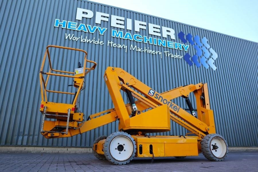 Snorkel A38E Electric, 13.5m Working Height, 6.1m Reach, 2 - Nacelle articulée: photos 1 Snorkel A38E Electric, 13.5m Working Height, 6.1m Reach, 2 - Nacelle articulée: photos 1