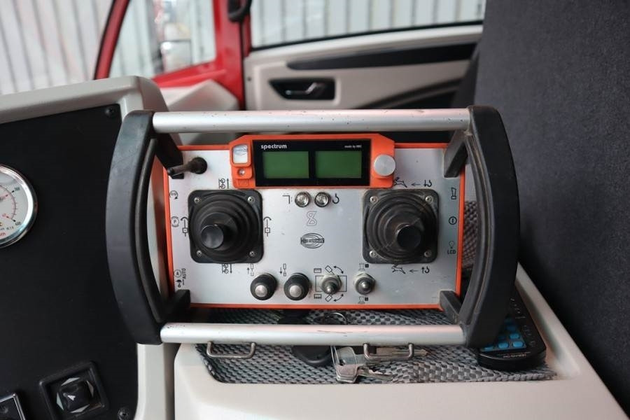 Spierings SK597-AT4 ELIFT Valid Inspection *Guarantee! Dutch - Grue à tour: photos 5 Spierings SK597-AT4 ELIFT Valid Inspection *Guarantee! Dutch - Grue à tour: photos 5