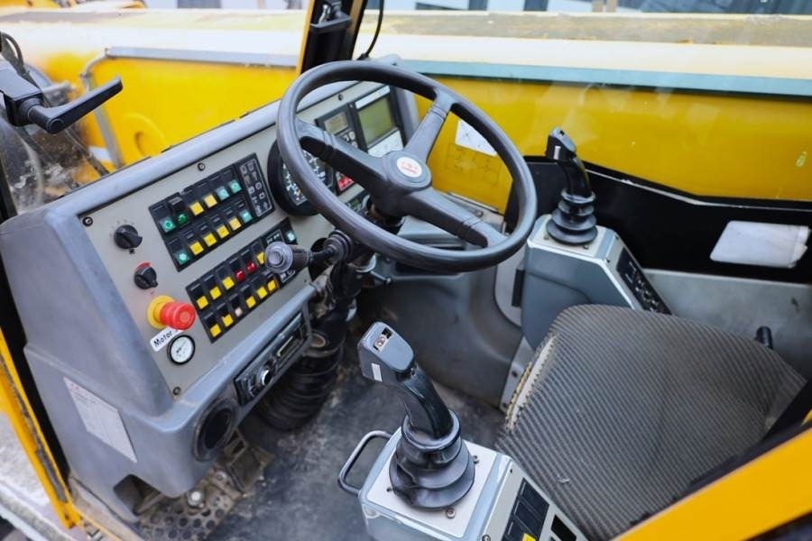 Terex Demag AC40 City Diesel, 6x6 Drive And 6-Wheel Stee - Grue tout-terrain: photos 4 Terex Demag AC40 City Diesel, 6x6 Drive And 6-Wheel Stee - Grue tout-terrain: photos 4