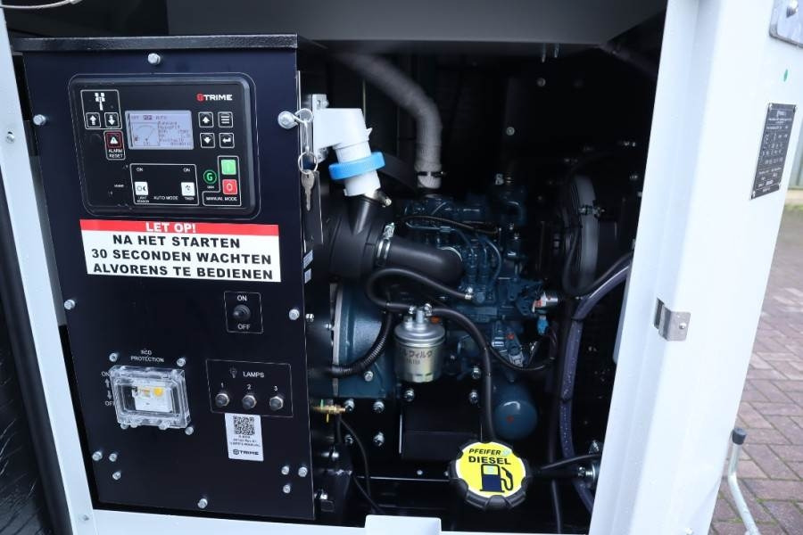 Trime X-BOX 4x320W Valid inspection, *Guarantee! Hydr. V - Mat d'éclairage: photos 5 Trime X-BOX 4x320W Valid inspection, *Guarantee! Hydr. V - Mat d'éclairage: photos 5