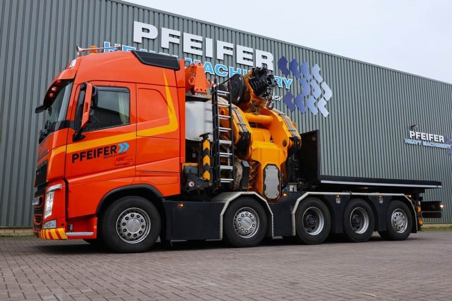 Volvo FH12 With Cormach 135tm Crane Volvo FH12 10x4 With - Grue tout-terrain: photos 1 Volvo FH12 With Cormach 135tm Crane Volvo FH12 10x4 With - Grue tout-terrain: photos 1