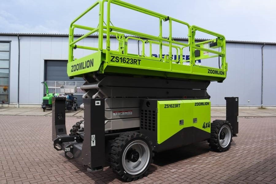 Zoomlion ZS1623RT Diesel, 4x4 Drive, 18m Working Height, 68 - Nacelle ciseaux: photos 2 Zoomlion ZS1623RT Diesel, 4x4 Drive, 18m Working Height, 68 - Nacelle ciseaux: photos 2