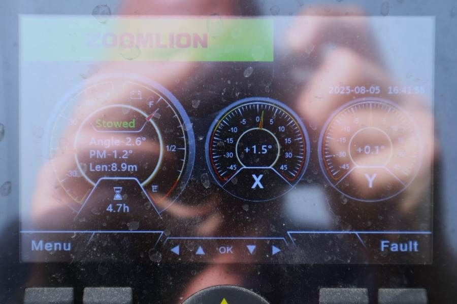 Zoomlion ZT26JE Fully Electric Lithium-Powered, 4x4 Rough T - Nacelle télescopique: photos 5 Zoomlion ZT26JE Fully Electric Lithium-Powered, 4x4 Rough T - Nacelle télescopique: photos 5