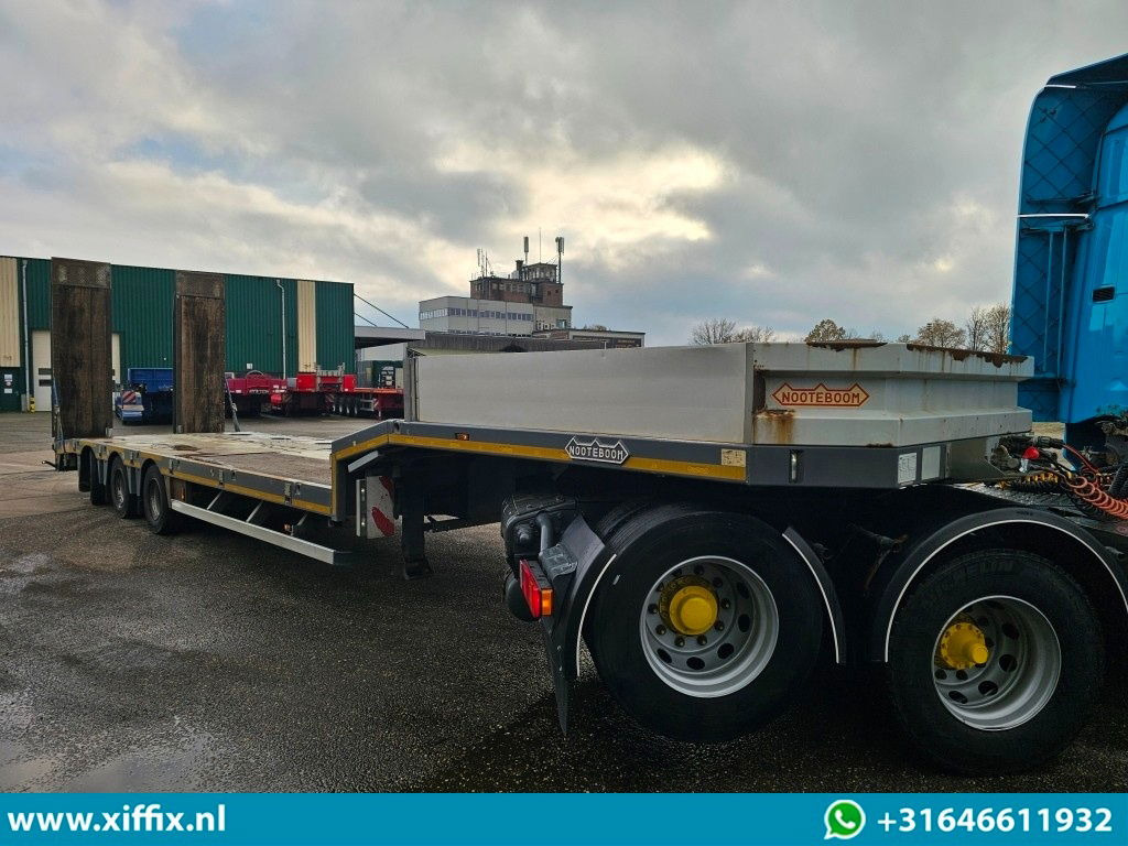 Nooteboom 3-ass. Semi dieplader met hydr. Kleppen / Naloop gestuurd - Semi-remorque surbaissé: photos 4 Nooteboom 3-ass. Semi dieplader met hydr. Kleppen / Naloop gestuurd - Semi-remorque surbaissé: photos 4