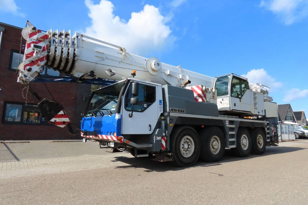 Liebherr LTM 1090-4.1 - Grue tout-terrain: photos 1 Liebherr LTM 1090-4.1 - Grue tout-terrain: photos 1