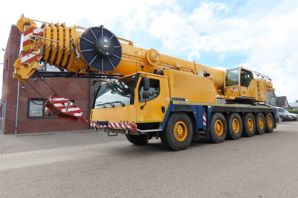 Liebherr LTM 1150-6.1 - Grue tout-terrain: photos 1 Liebherr LTM 1150-6.1 - Grue tout-terrain: photos 1
