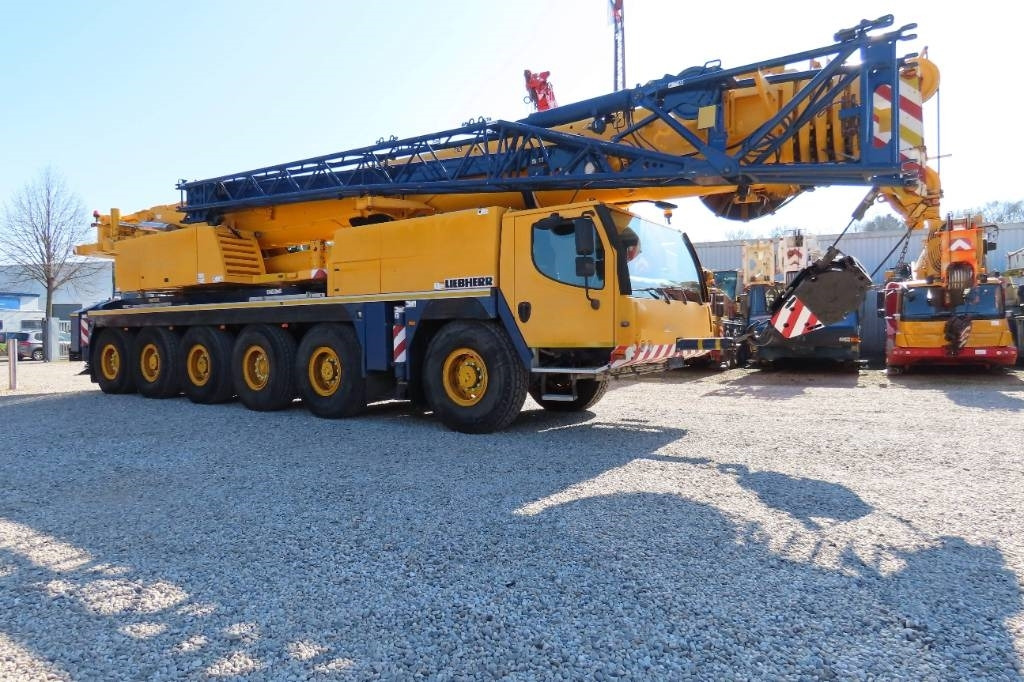 Liebherr LTM 1150-6.1 - Grue tout-terrain: photos 2 Liebherr LTM 1150-6.1 - Grue tout-terrain: photos 2