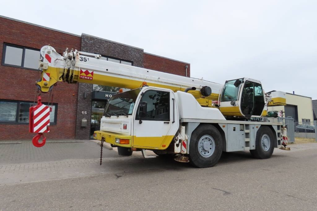 PPM ATT 400/3 - Grue tout-terrain: photos 1 PPM ATT 400/3 - Grue tout-terrain: photos 1