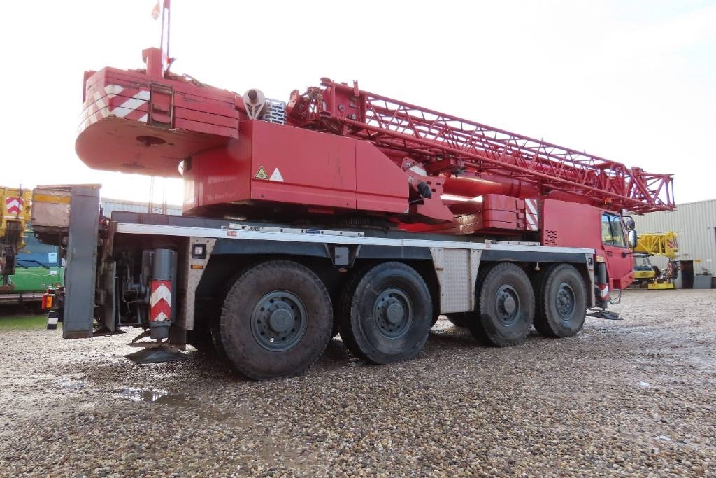 Tadano Faun ATF 90 G-4 - Grue tout-terrain: photos 3 Tadano Faun ATF 90 G-4 - Grue tout-terrain: photos 3