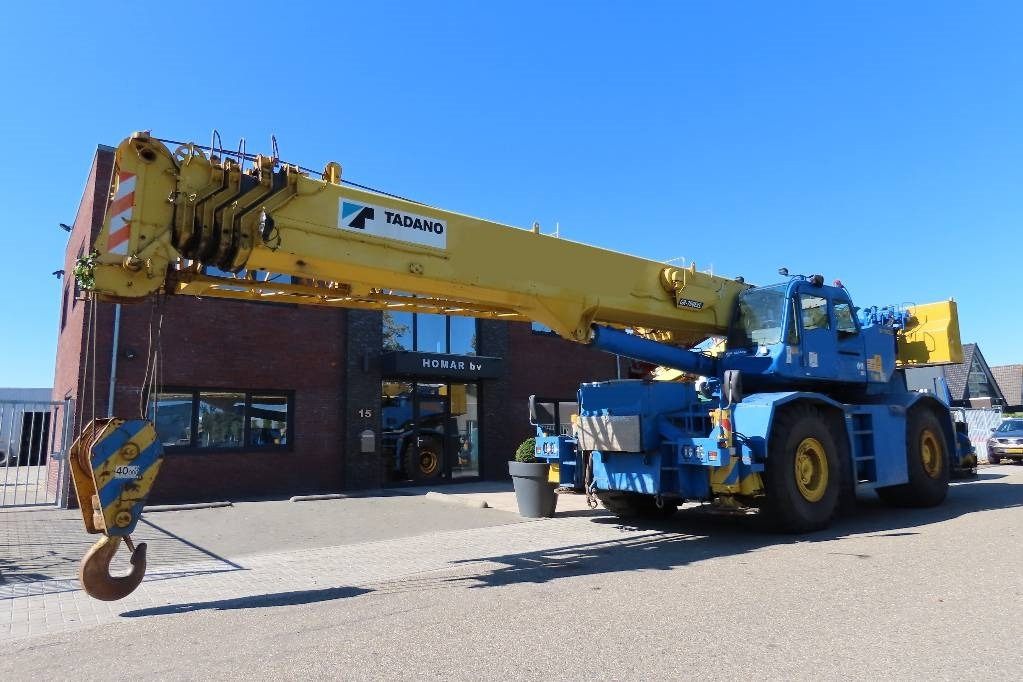 Tadano GR 700 EXL - Grue mobile: photos 1 Tadano GR 700 EXL - Grue mobile: photos 1