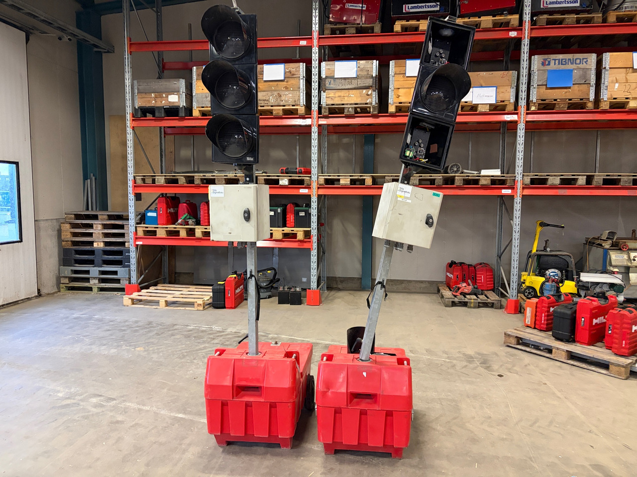 Sila Trafiksignal - Autre matériel: photos 1 Sila Trafiksignal - Autre matériel: photos 1