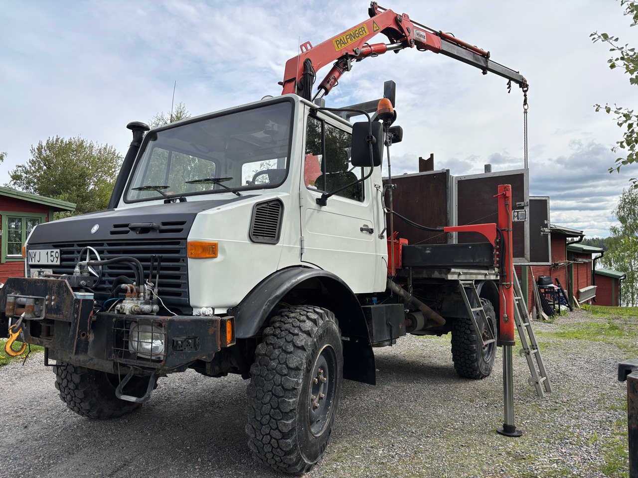 Unimog U 1300L - Camion: photos 1 Unimog U 1300L - Camion: photos 1
