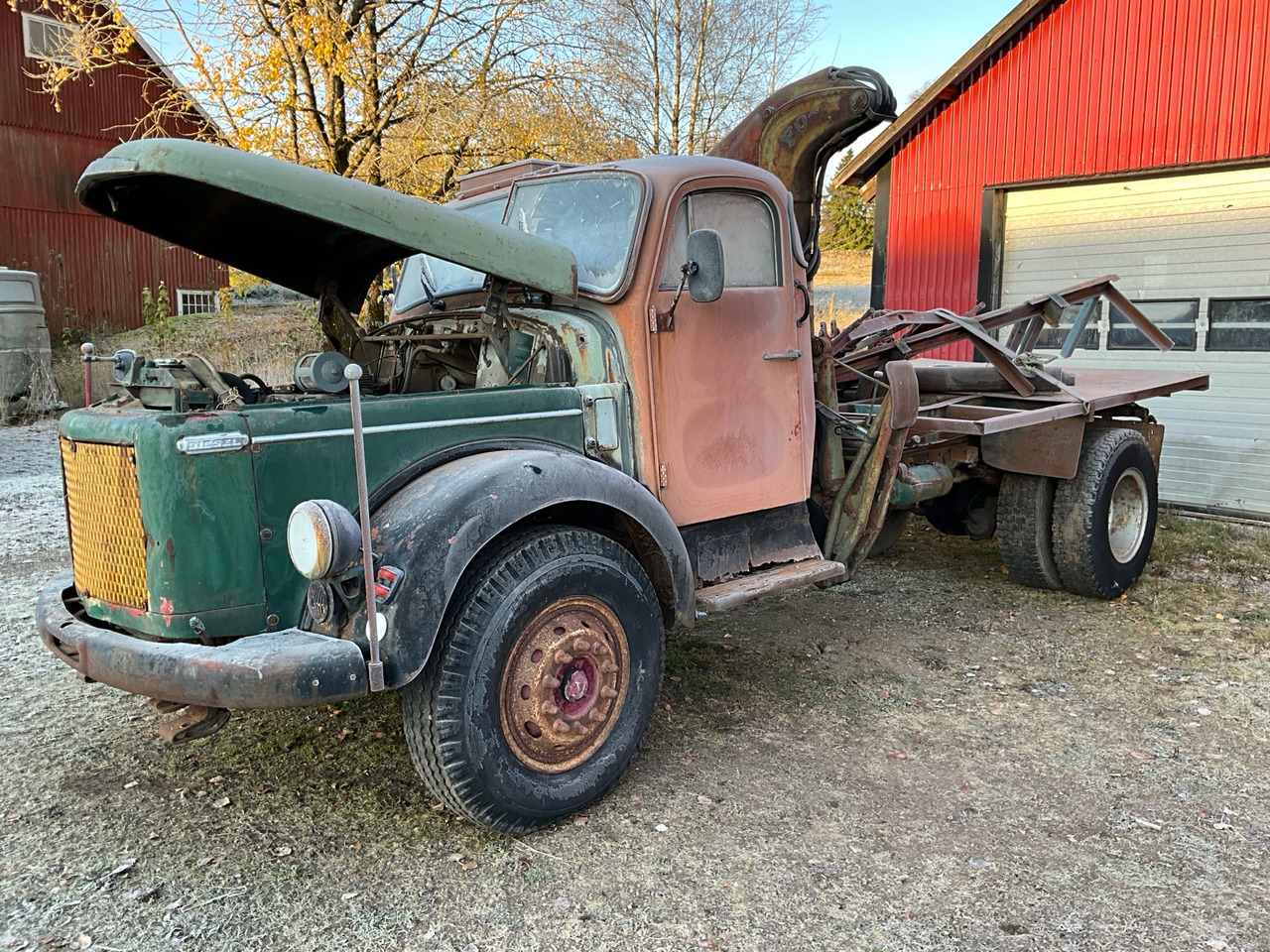 Volvo Titan - Camion: photos 1 Volvo Titan - Camion: photos 1