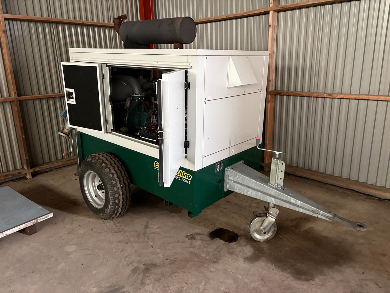 Euromacchine MP06IC - Matériel d'élevage: photos 1 Euromacchine MP06IC - Matériel d'élevage: photos 1