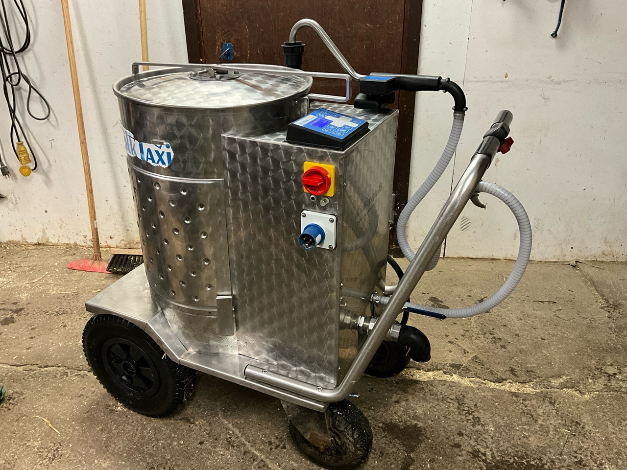 Holm & Laue 3.0 - Matériel d'élevage: photos 1 Holm & Laue 3.0 - Matériel d'élevage: photos 1