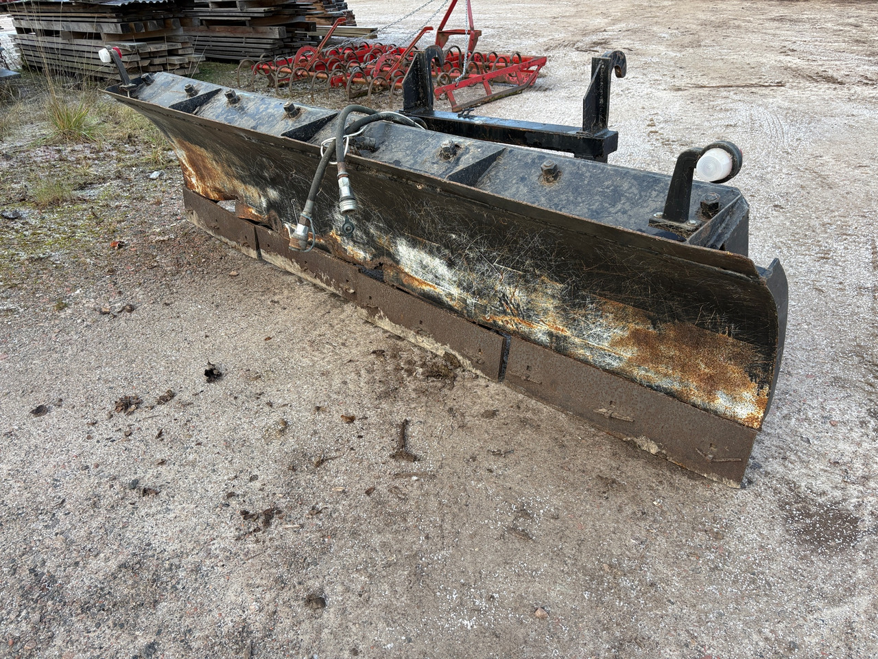 Holms - Lame à neige: photos 1 Holms - Lame à neige: photos 1