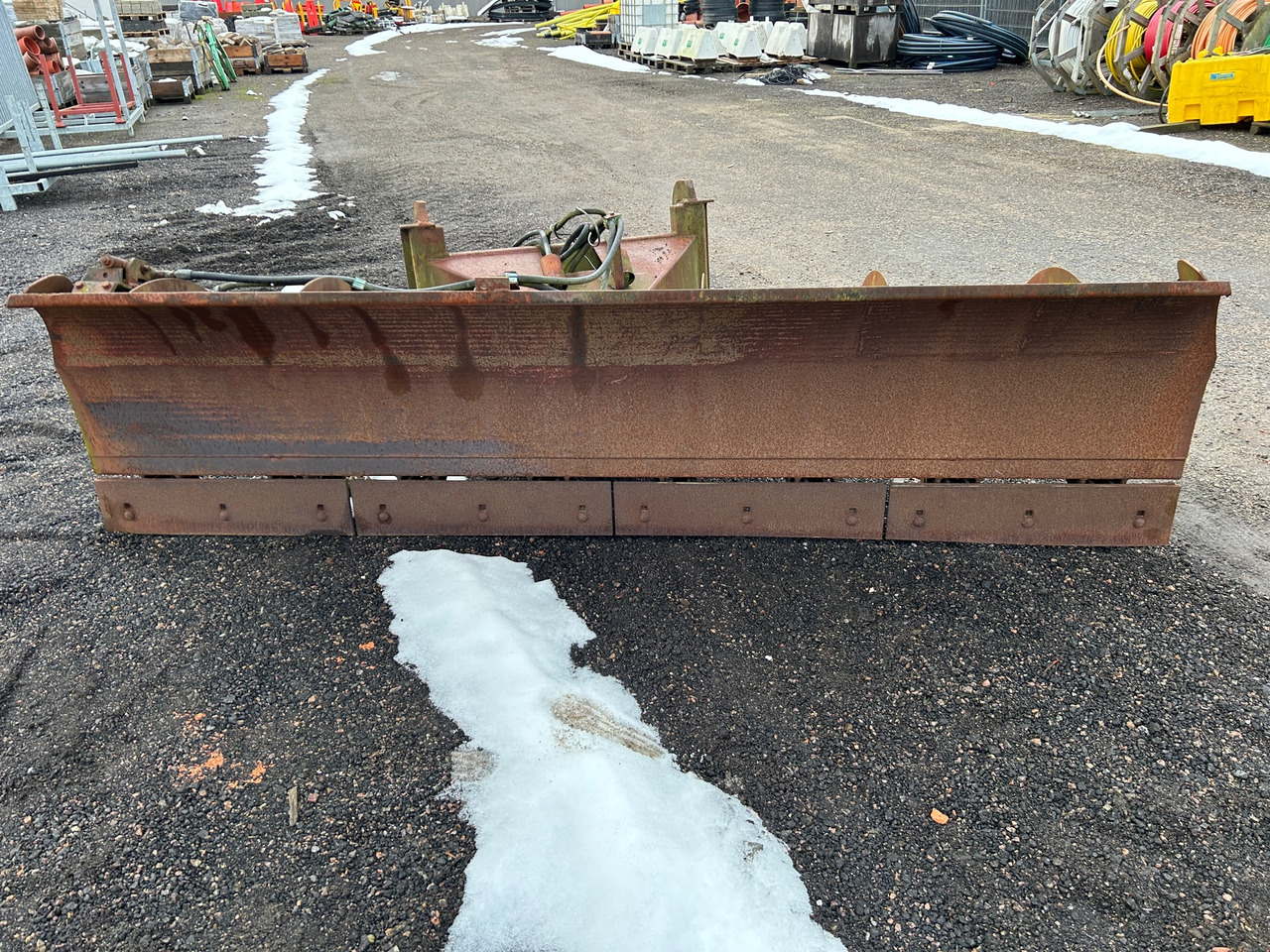 Holms TKH-320 - Lame à neige: photos 1 Holms TKH-320 - Lame à neige: photos 1