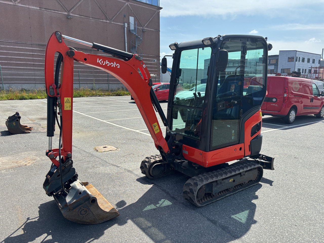 Kubota KX019-4 - Pelle: photos 1 Kubota KX019-4 - Pelle: photos 1