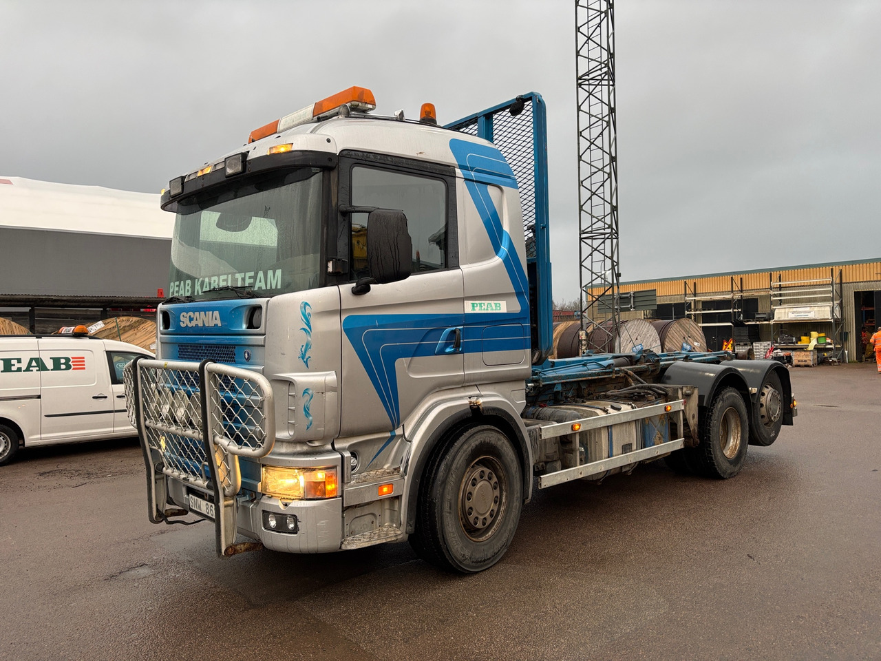 Scania R124 - Camion ampliroll: photos 1 Scania R124 - Camion ampliroll: photos 1