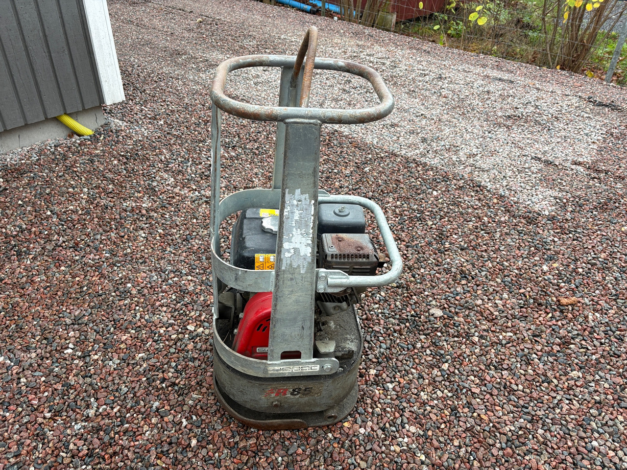 Swepac FR 85 - Plaque vibrante: photos 1 Swepac FR 85 - Plaque vibrante: photos 1