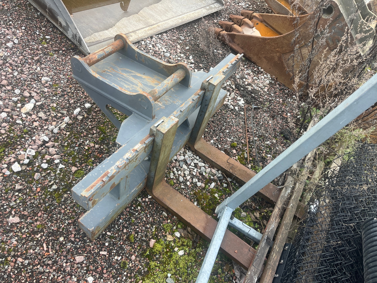 Thorens i Kil E-3A-1500-5000kg - Fourches pour Engins de chantier: photos 1 Thorens i Kil E-3A-1500-5000kg - Fourches pour Engins de chantier: photos 1