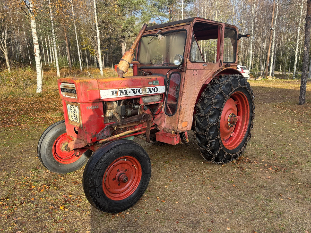 Volvo BM T600 - Tracteur agricole: photos 1 Volvo BM T600 - Tracteur agricole: photos 1
