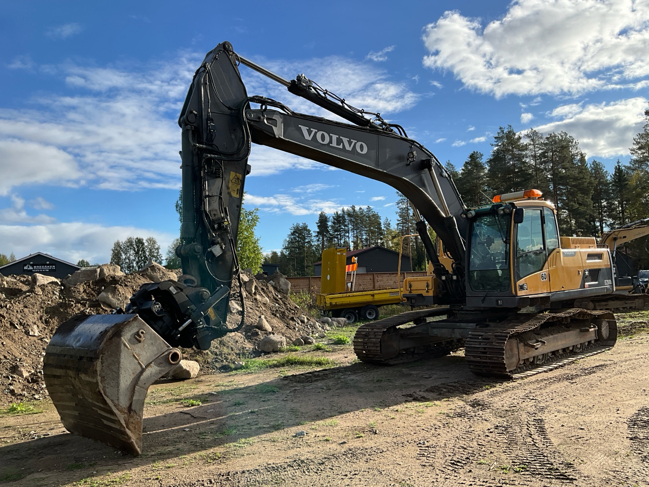Volvo EC250DL - Pelle: photos 1 Volvo EC250DL - Pelle: photos 1