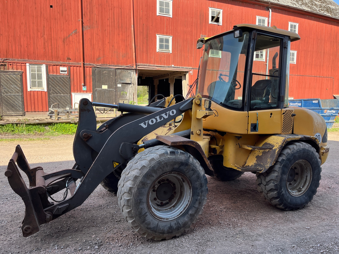 Volvo L35 - Chargeuse sur pneus: photos 1 Volvo L35 - Chargeuse sur pneus: photos 1