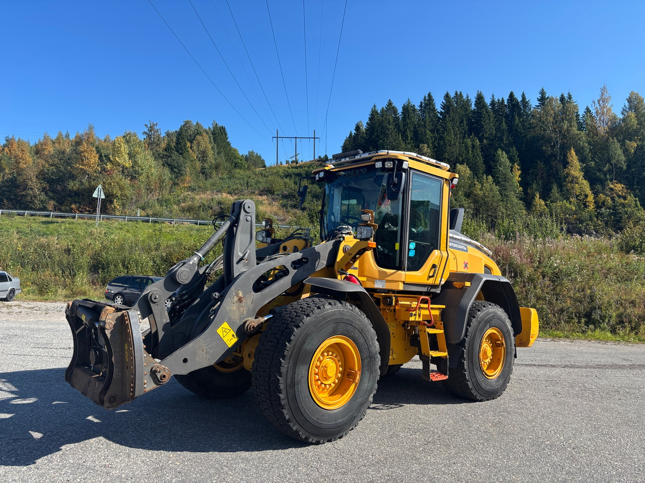 Volvo L90H - Chargeuse sur pneus: photos 1 Volvo L90H - Chargeuse sur pneus: photos 1