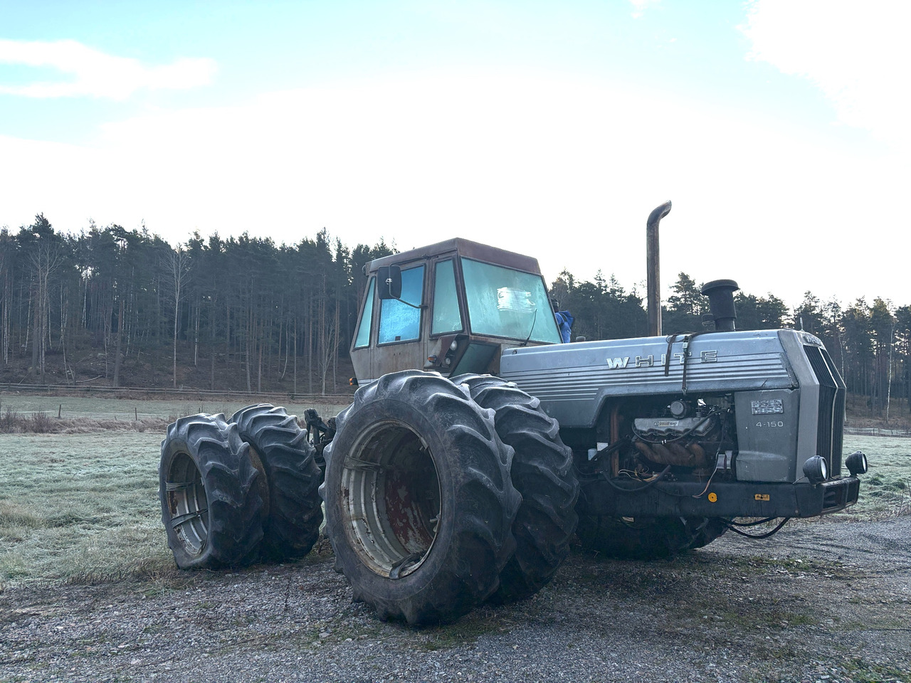 WHITE 4-150 Field Boss - Tracteur agricole: photos 1 WHITE 4-150 Field Boss - Tracteur agricole: photos 1