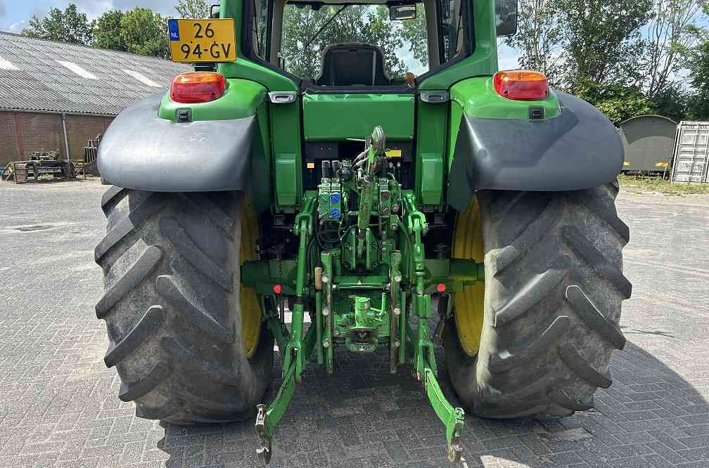 John Deere 6630 premium, tls, powerquad - Tracteur agricole: photos 3 John Deere 6630 premium, tls, powerquad - Tracteur agricole: photos 3