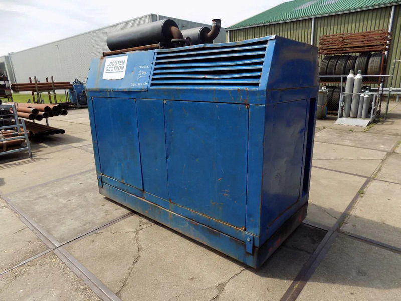 Bredenoord Bredenoord aggregaat BRD 70 KVA Deutz F5L413 - Groupe électrogène: photos 1 Bredenoord Bredenoord aggregaat BRD 70 KVA Deutz F5L413 - Groupe électrogène: photos 1
