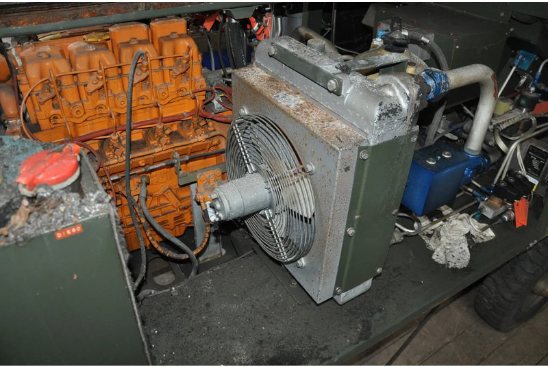 Diversen hydraulische generator Aermacchi H25DB - Hydraulique: photos 5 Diversen hydraulische generator Aermacchi H25DB - Hydraulique: photos 5
