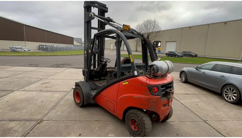 Linde H35T Linde H35 T - Chariot élévateur à gaz: photos 4 Linde H35T Linde H35 T - Chariot élévateur à gaz: photos 4