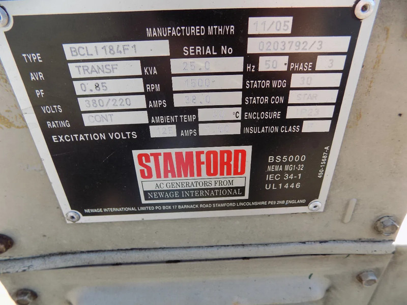 Groupe électrogène Lister aggregaat 3 cill. lister 25 kva met stamford dynamo keuze uit 2 stuks: photos 9 Groupe électrogène Lister aggregaat 3 cill. lister 25 kva met stamford dynamo keuze uit 2 stuks: photos 9