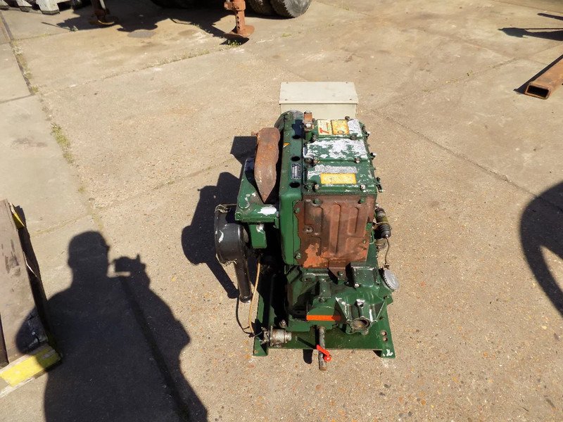 Lister aggregaat lister 25 kva met stamford dynamo - Groupe électrogène: photos 4 Lister aggregaat lister 25 kva met stamford dynamo - Groupe électrogène: photos 4