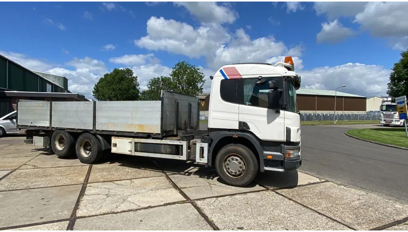 Scania P124-400 Scania met plateau en mogelijkheid voor kraan achter cabine - Camion fourgon: photos 4 Scania P124-400 Scania met plateau en mogelijkheid voor kraan achter cabine - Camion fourgon: photos 4