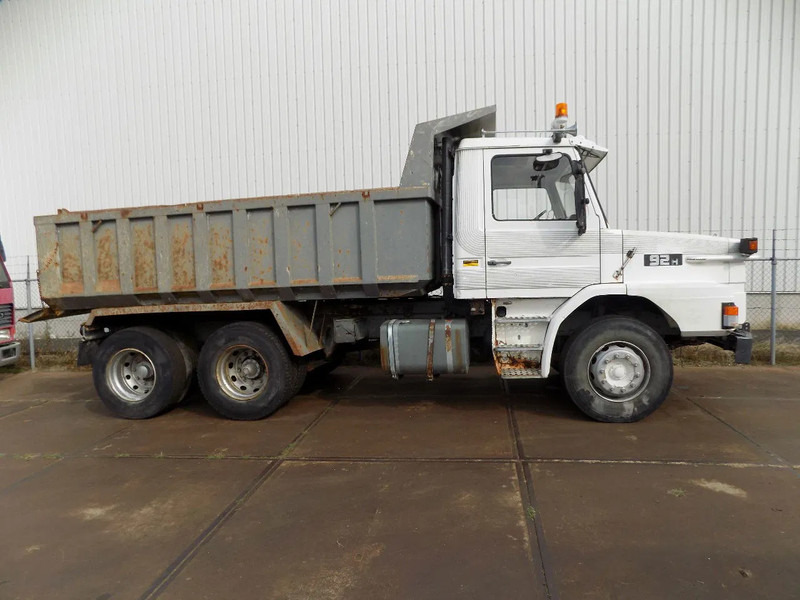 Scania T92 Scania 6x2 Torpedo 92 H Kipper - Camion benne: photos 2 Scania T92 Scania 6x2 Torpedo 92 H Kipper - Camion benne: photos 2