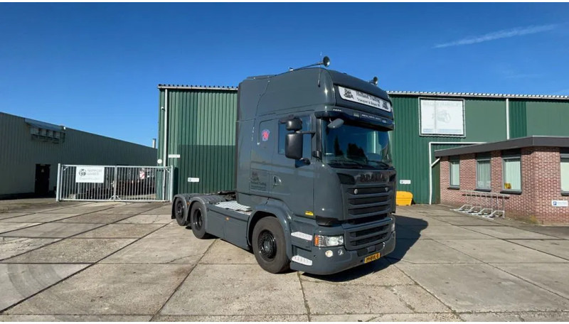 Scania R730 Clean Nordic Scania R730 trekker BLACK ON GREY - Tracteur routier: photos 1 Scania R730 Clean Nordic Scania R730 trekker BLACK ON GREY - Tracteur routier: photos 1