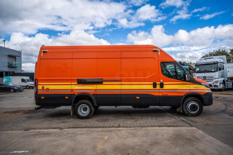 Iveco DAILY 70C170 +Dhollandia - Fourgon utilitaire: photos 3 Iveco DAILY 70C170 +Dhollandia - Fourgon utilitaire: photos 3