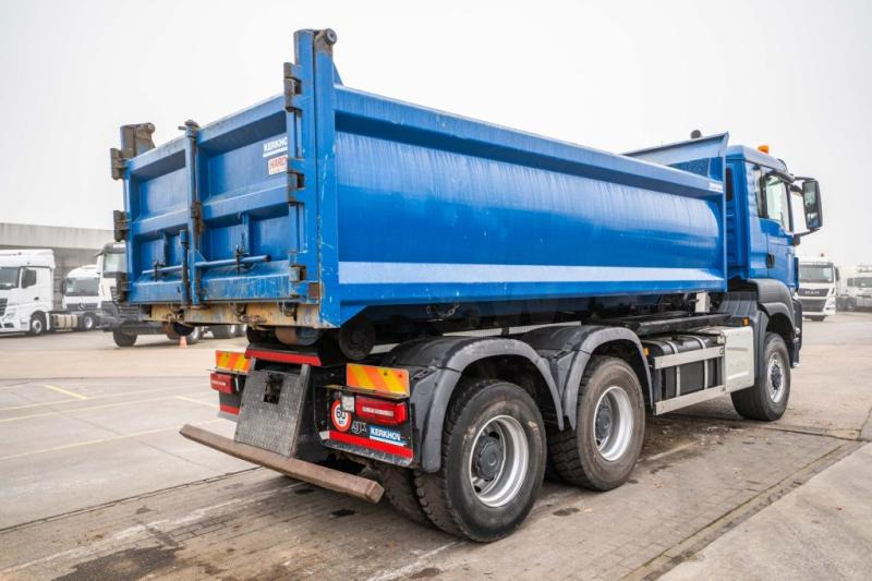 MAN TGS 33.420 BB (containerbak:+3000 € ) - Camion ampliroll: photos 4 MAN TGS 33.420 BB (containerbak:+3000 € ) - Camion ampliroll: photos 4