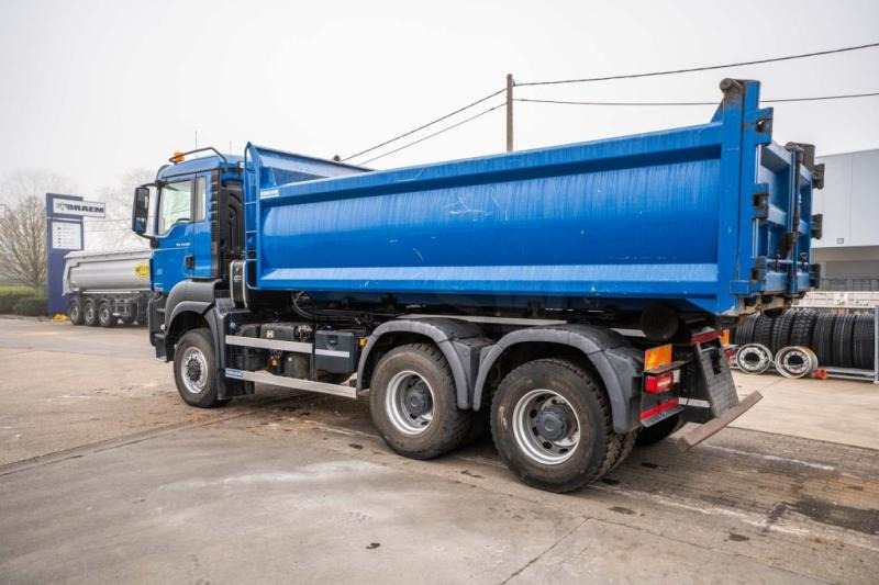 MAN TGS 33.420 BB (containerbak:+3000 € ) - Camion ampliroll: photos 5 MAN TGS 33.420 BB (containerbak:+3000 € ) - Camion ampliroll: photos 5