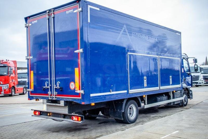 Renault D210-12T-E6 - 50000 KM - Camion fourgon: photos 3 Renault D210-12T-E6 - 50000 KM - Camion fourgon: photos 3